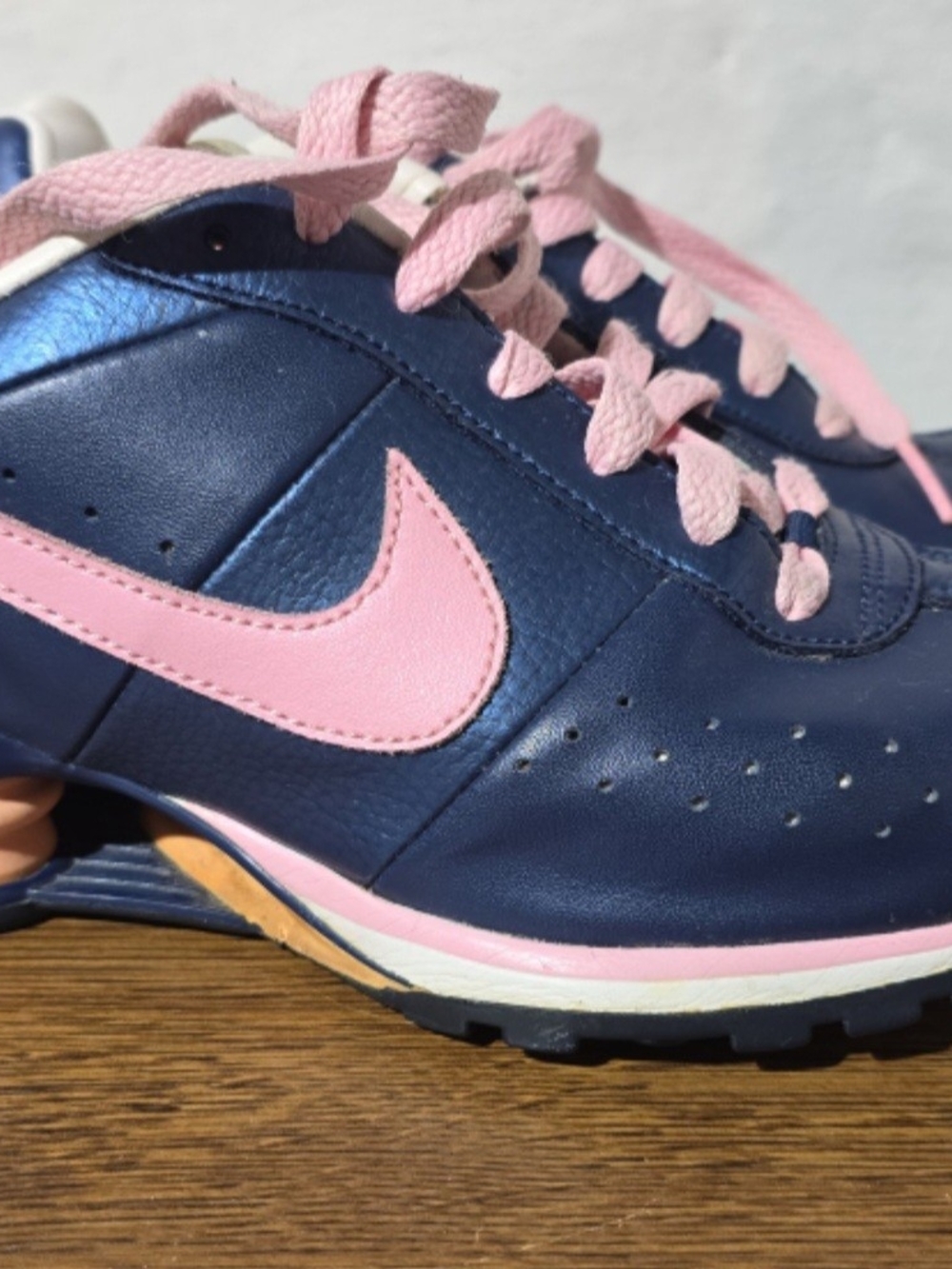 Vintage 2004 Nike Shox Classic II Metallic Blue Pink - Women's 9.5